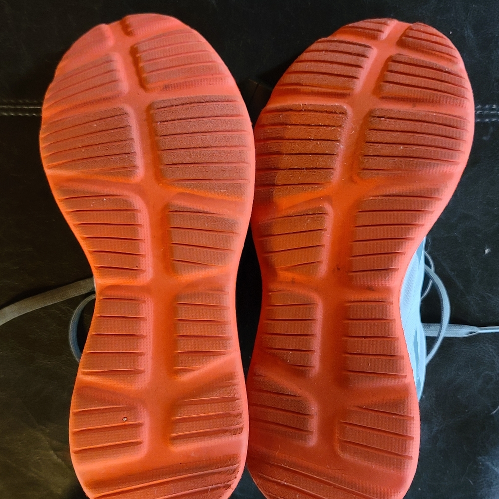Reebok Lite - Picture 3 of 3